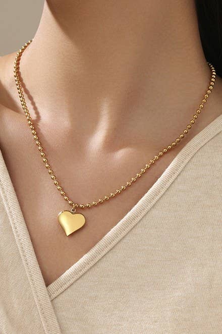 Love Me Chunky Heart Necklace