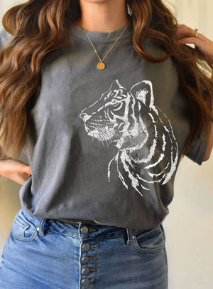 TIGER GRAPHIC TSHIRTS