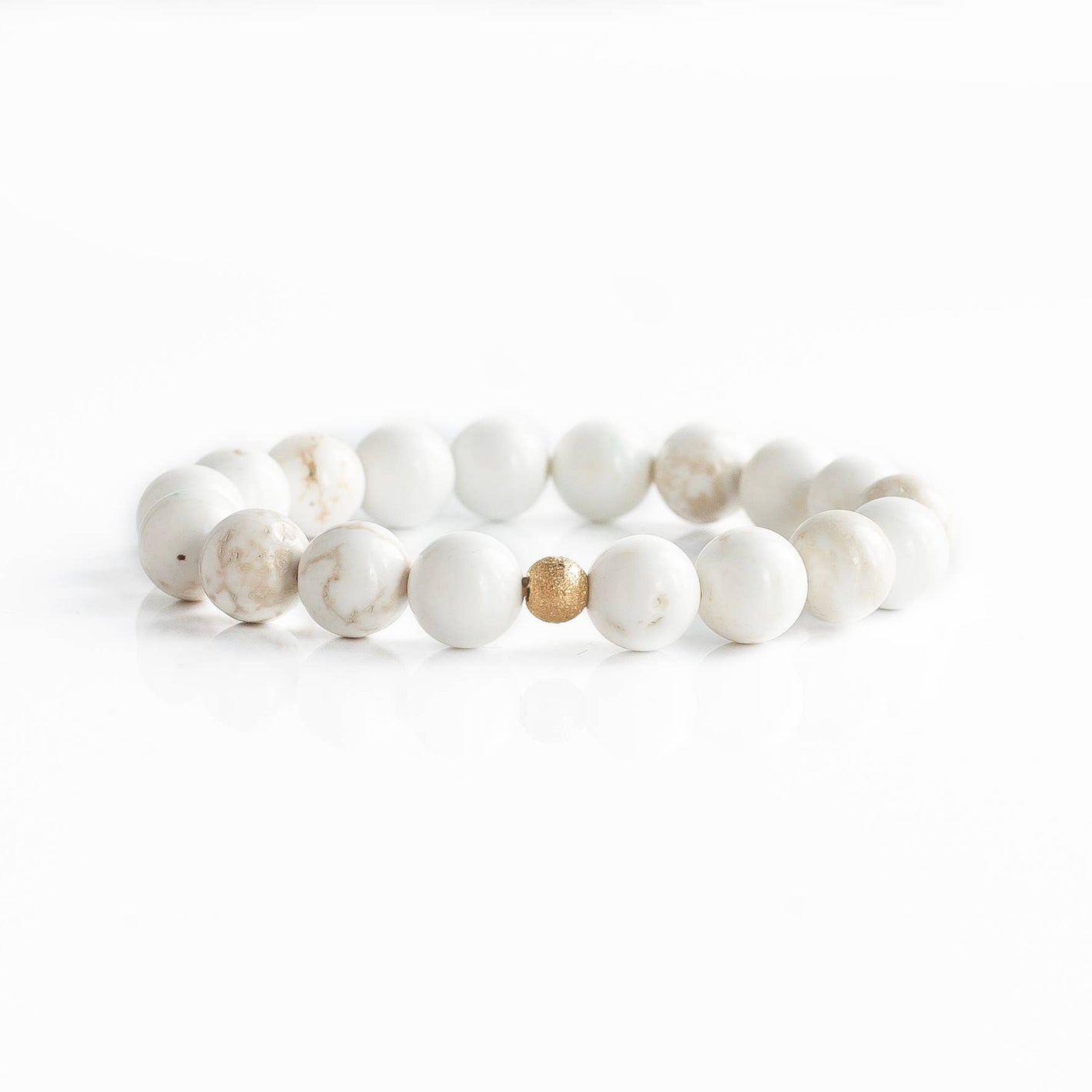 Gemstone Bracelets - Howlite 10mm