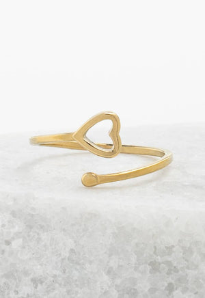 Ada Gold Heart Ring